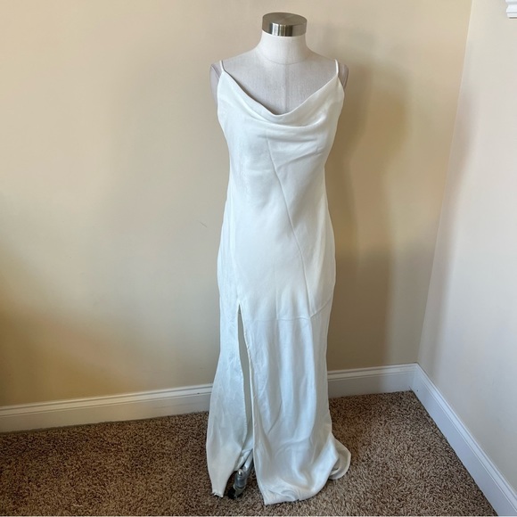 RESA White satin silk Dress - Picture 6 of 13